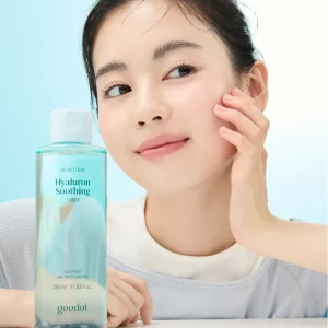 Nước Cân Bằng Goodal Làm Dịu và Dưỡng Ẩm Houttuynia Cordata Hyaluron Soothing Toner 350ml